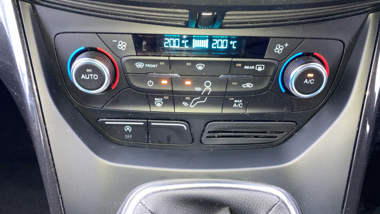 Ford Kuga 1.5 TDCi Titanium 5dr 2WD Diesel Estate